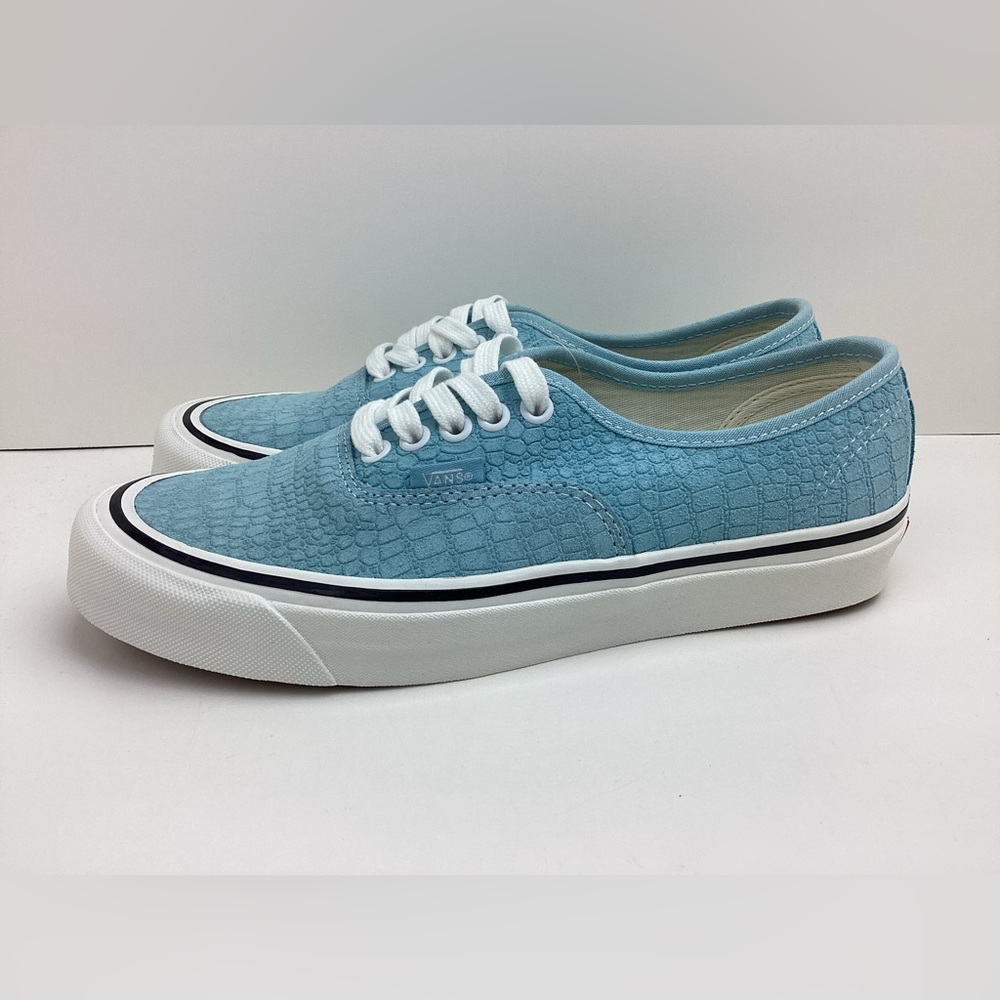 Vans Authentic 'Sky Blue' Men’s Size 7.5